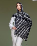 شال کریشه منگوله